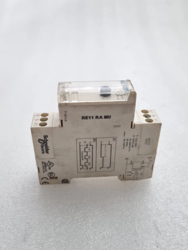 SCHNEIDER TELEMECANIQUE RE11 RA MU 0,1s-100h MODULE (USED) Fast Ship